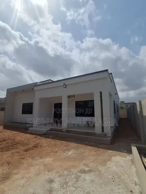 4bdrm House in Kasoa, Opeikuma for sale