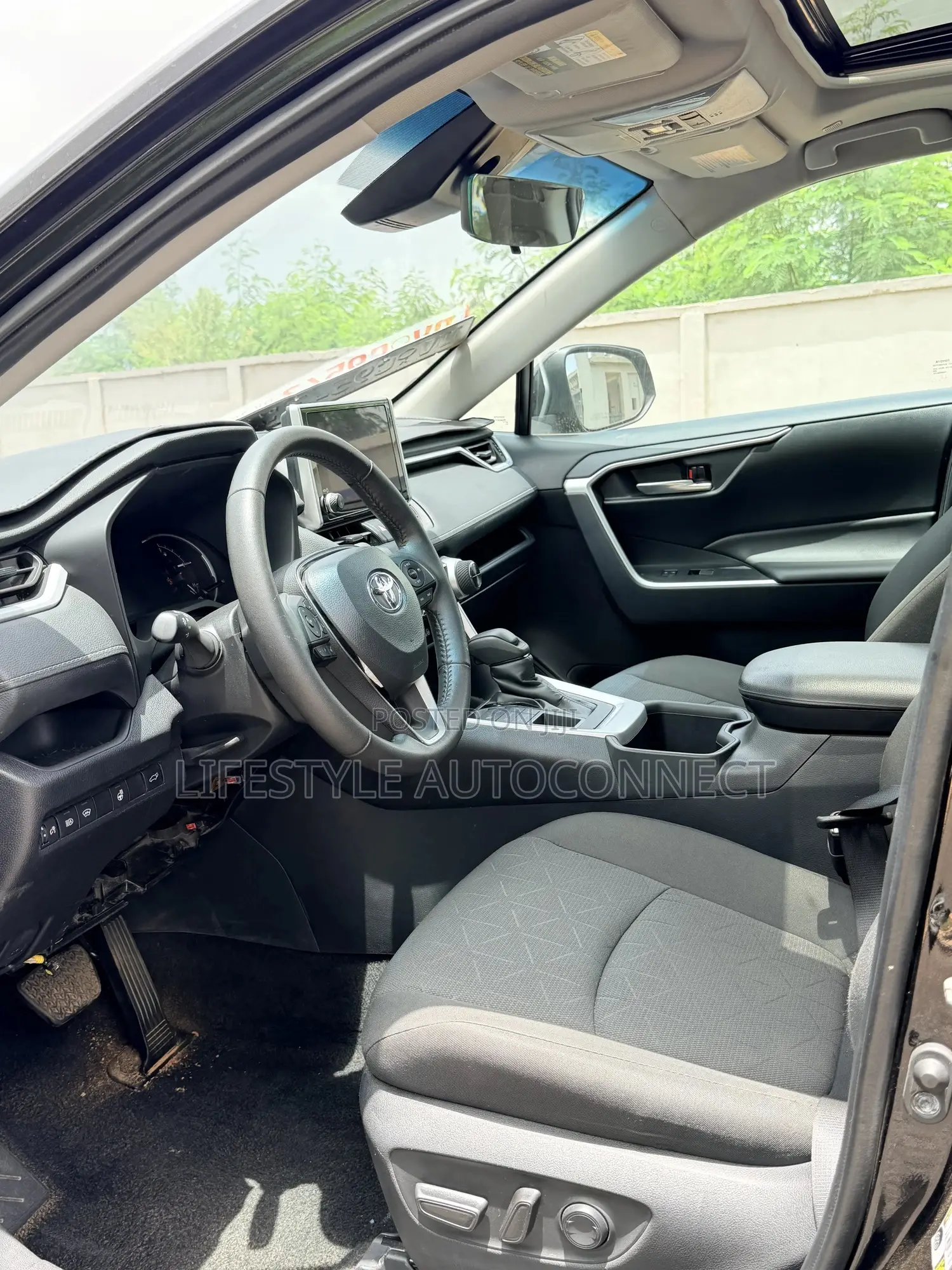 Toyota RAV4 2023 Black