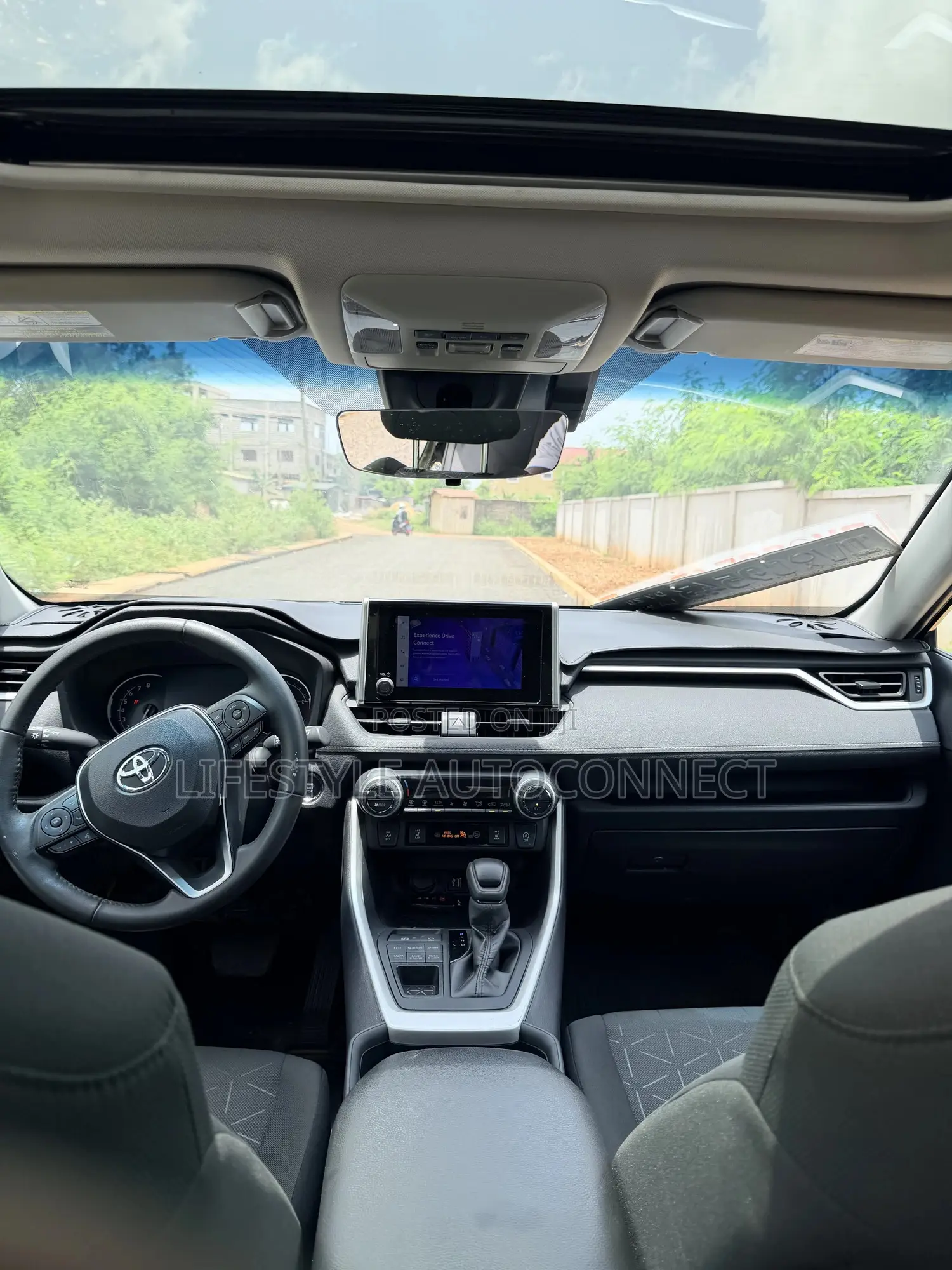 Toyota RAV4 2023 Black