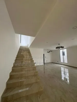 3bdrm House in East Legon for sale
