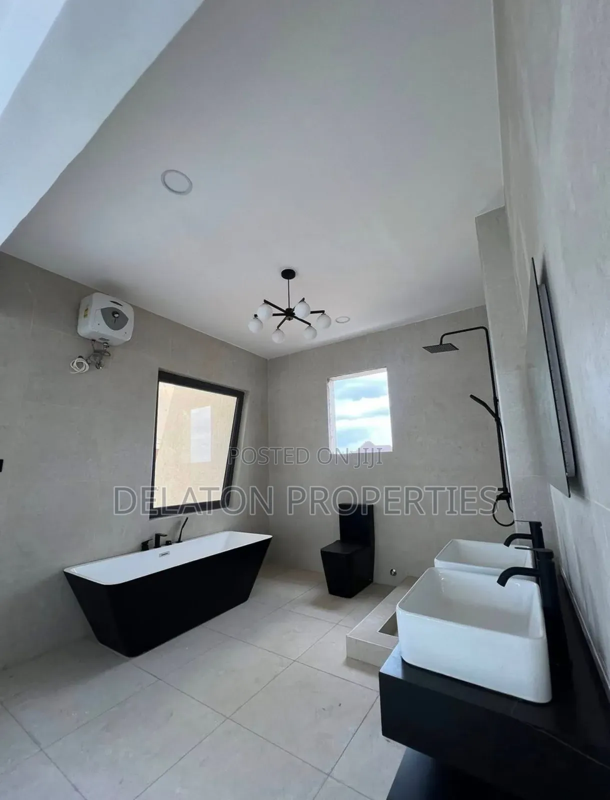 3bdrm House in East Legon for sale