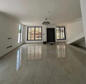 3bdrm House in East Legon for sale
