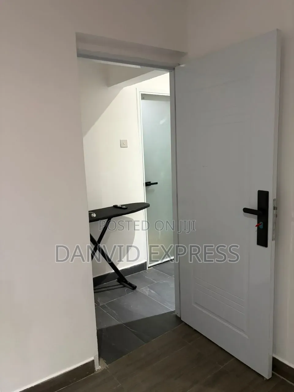 Furnished 1bdrm Apartment in American House for rent