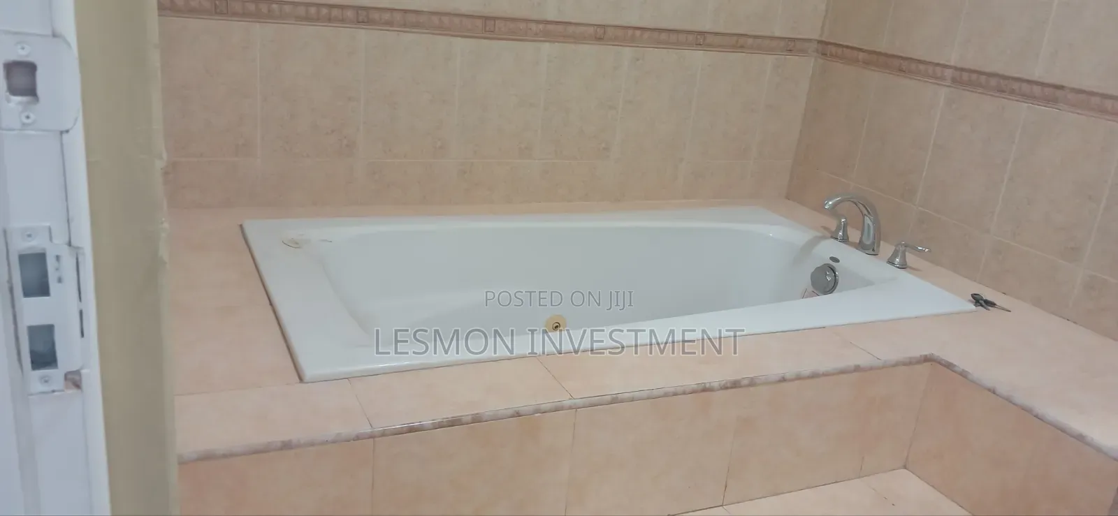 4bdrm Duplex in Lesmon Investments, Manet Junction for rent