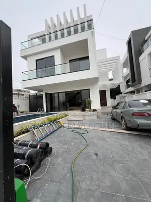 5bdrm House in Charclem Ventures, East Legon for sale