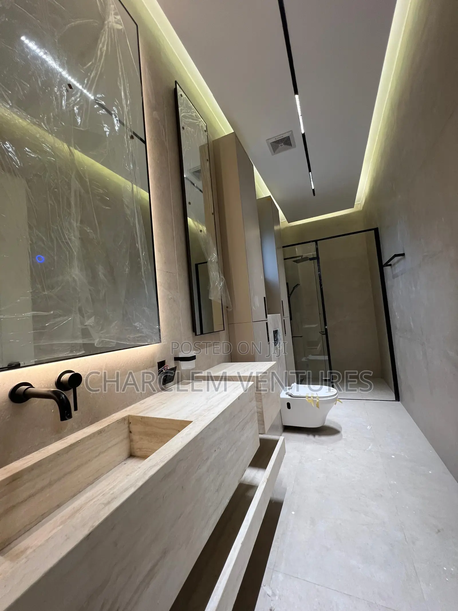5bdrm House in Charclem Ventures, East Legon for sale