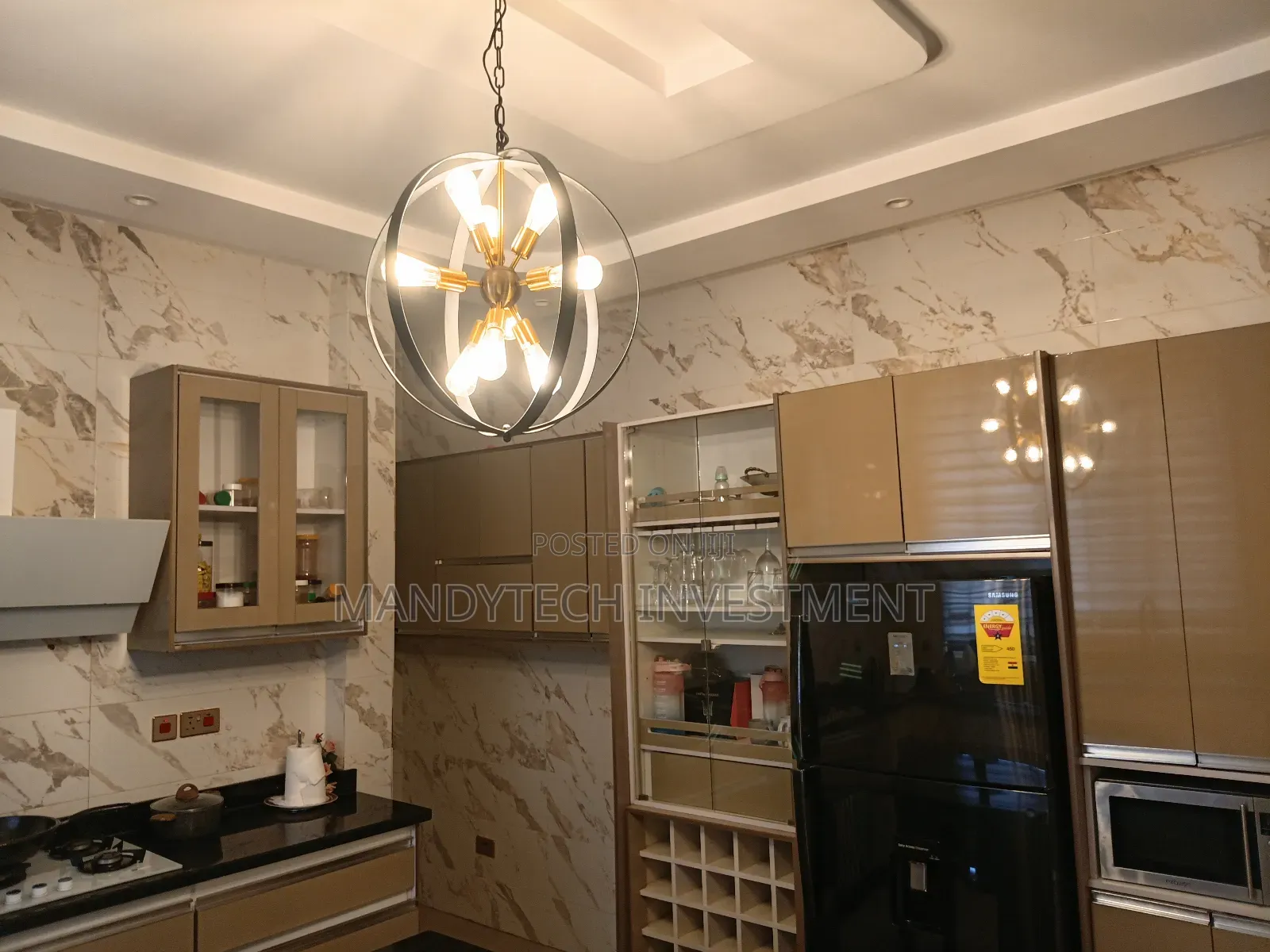 Luxurious 7 Bd Mansion Plus Boy's Quarters- Lakeside