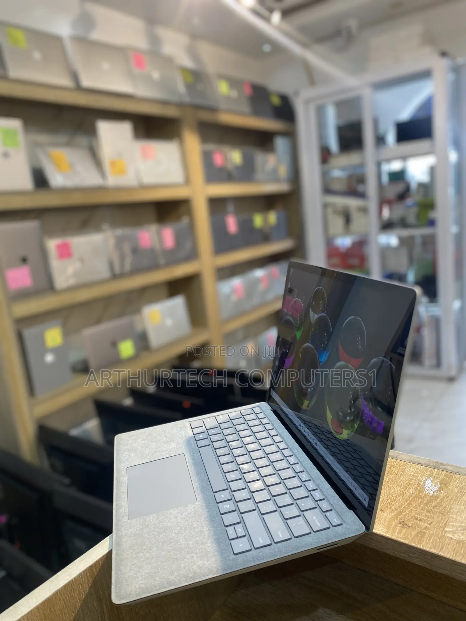 Laptop Microsoft Surface Laptop 8GB Intel Core i5 SSD 256GB