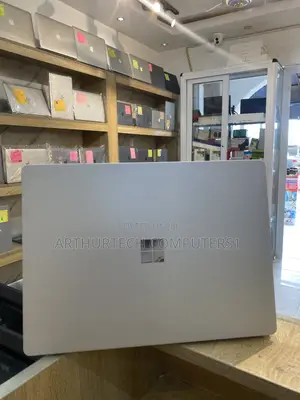 Laptop Microsoft Surface Laptop 8GB Intel Core i5 SSD 256GB