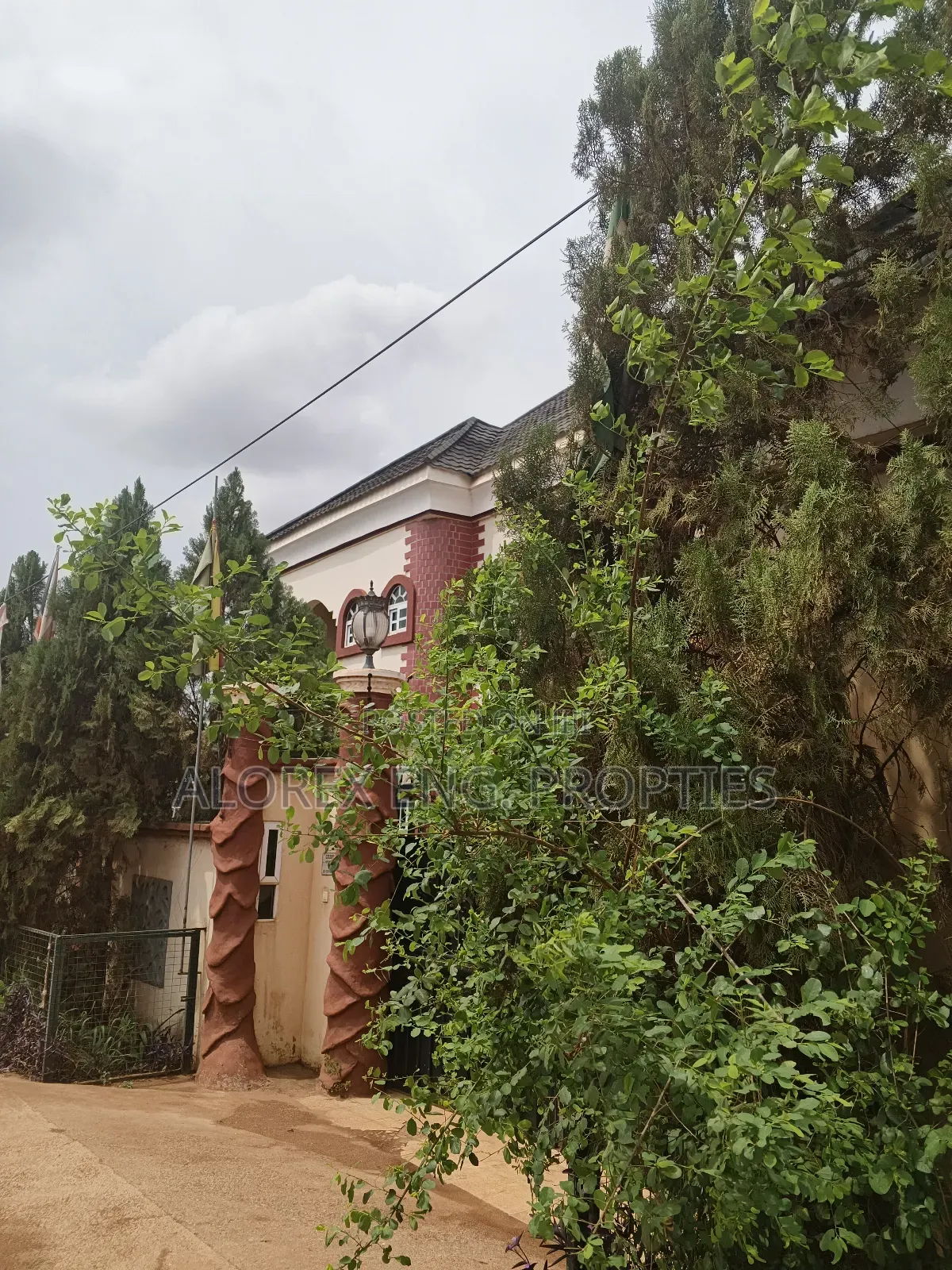2bdrm Apartment in Abokobi, Pentecost for rent