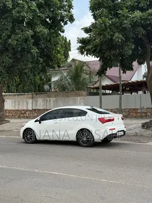 Kia Rio 2013 White