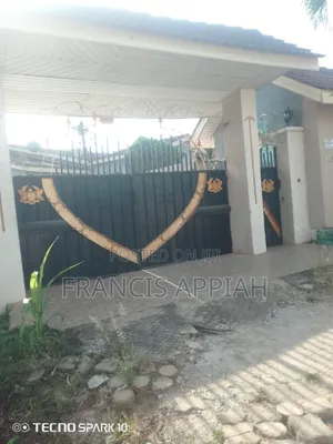 2bdrm Apartment in Abuakwa Mim, Atwima Nwabiagya for sale