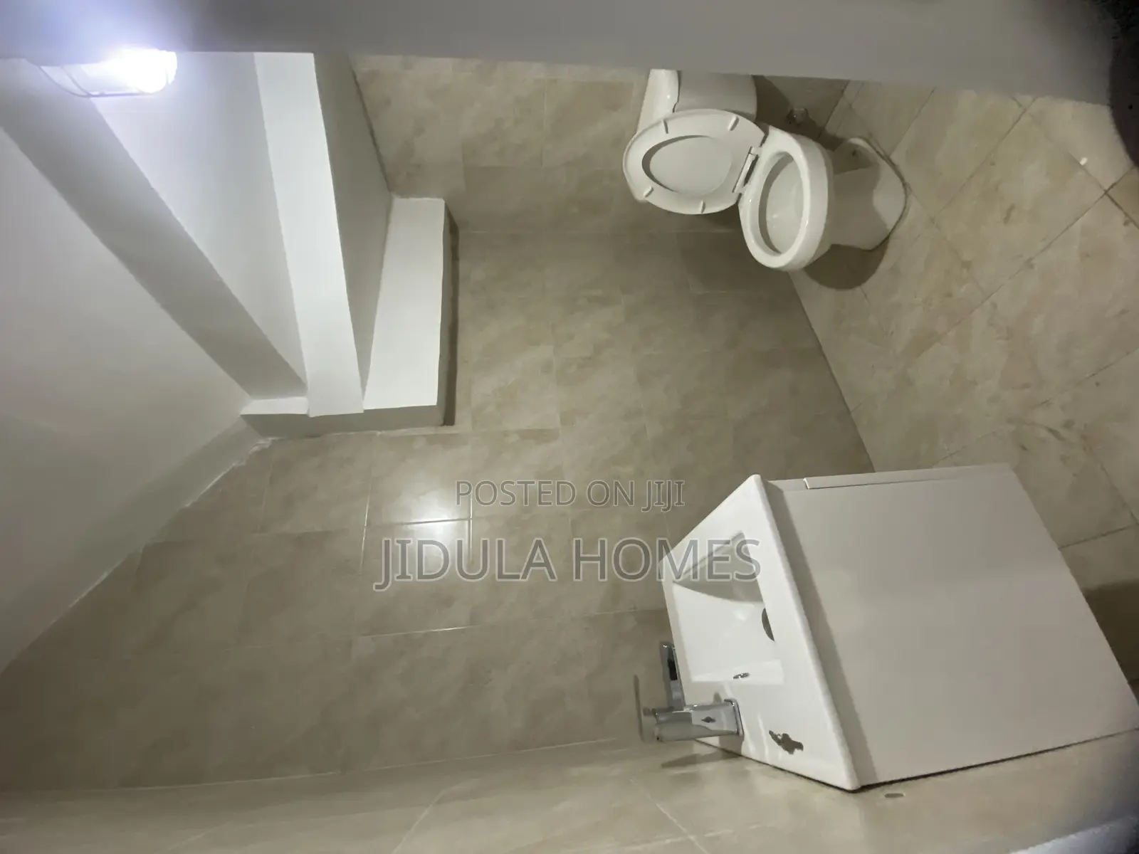 3bdrm Townhouse / Terrace in Ashoungman Estate, Pure Water for rent
