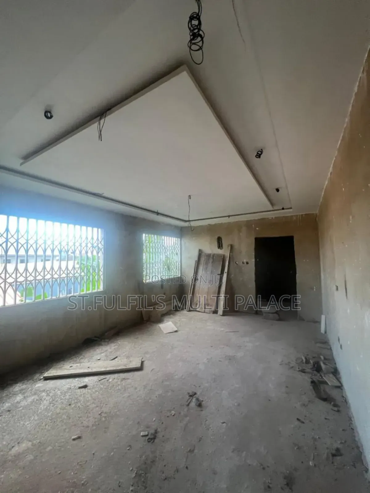 4bdrm House in Oyarifa, Ghana Flag for sale