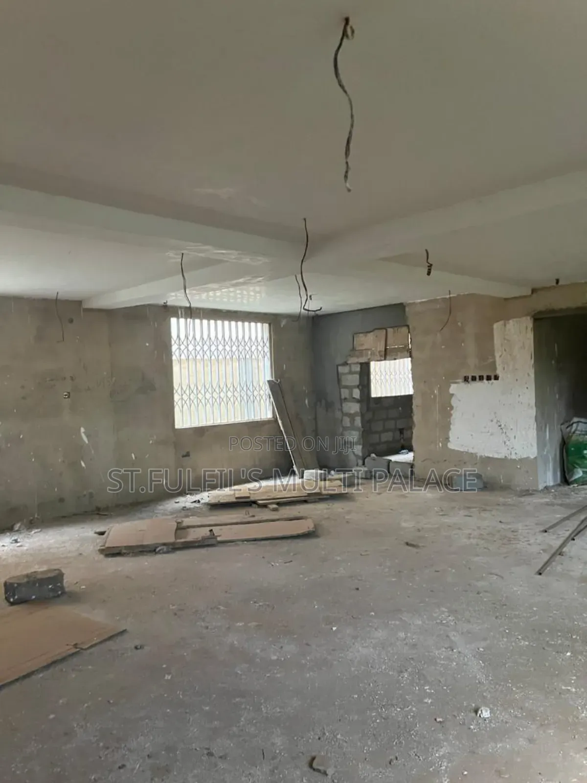 4bdrm House in Oyarifa, Ghana Flag for sale