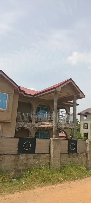 6bdrm Mansion in Life Internasional, Afienya for sale