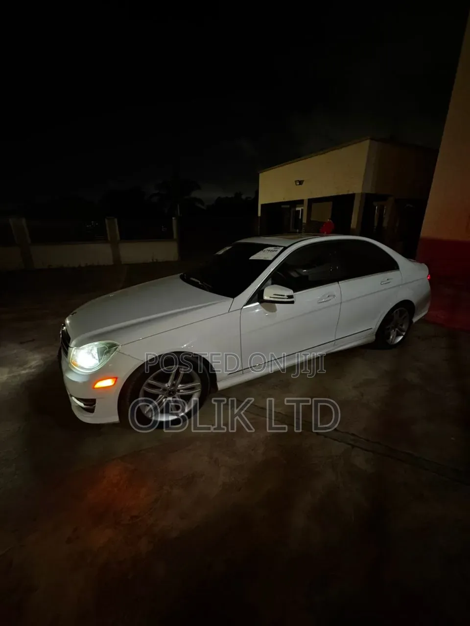 Mercedes-Benz C300 Sport 4Matic Sedan AWD (3.5L 6cyl 7A) 2014 White