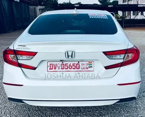 Honda Accord EX (1.5L 4cyl Turbo CVT) 2019 White