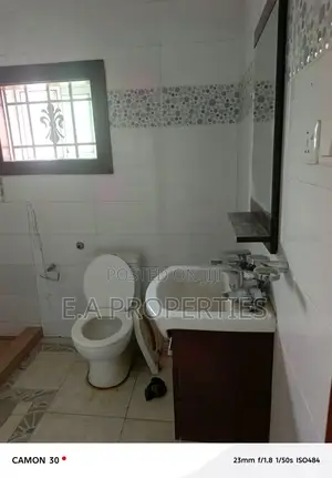 4bdrm House in Ea Properties, Bawaleshie for rent