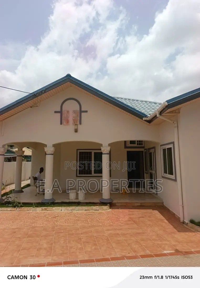 4bdrm House in Ea Properties, Bawaleshie for rent