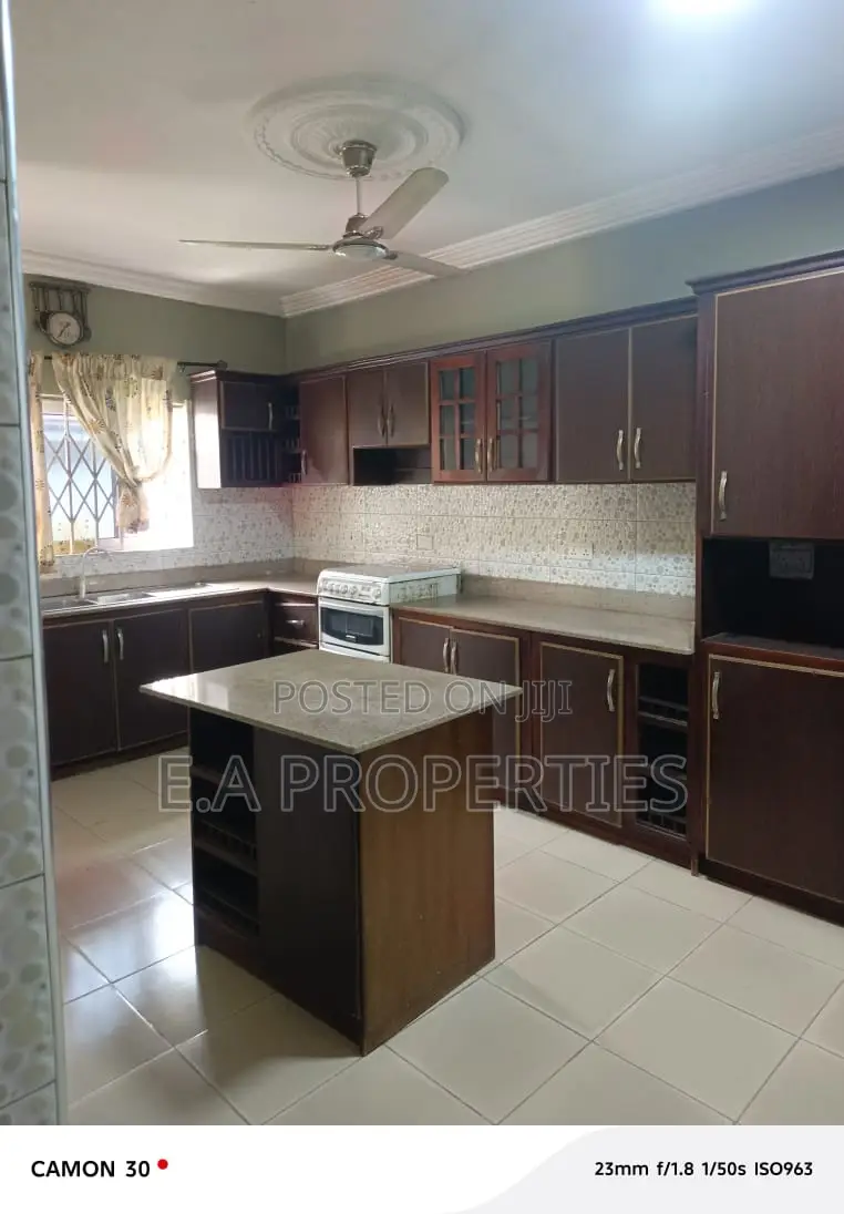 5bdrm House in Ea Properties, Pentecost for rent