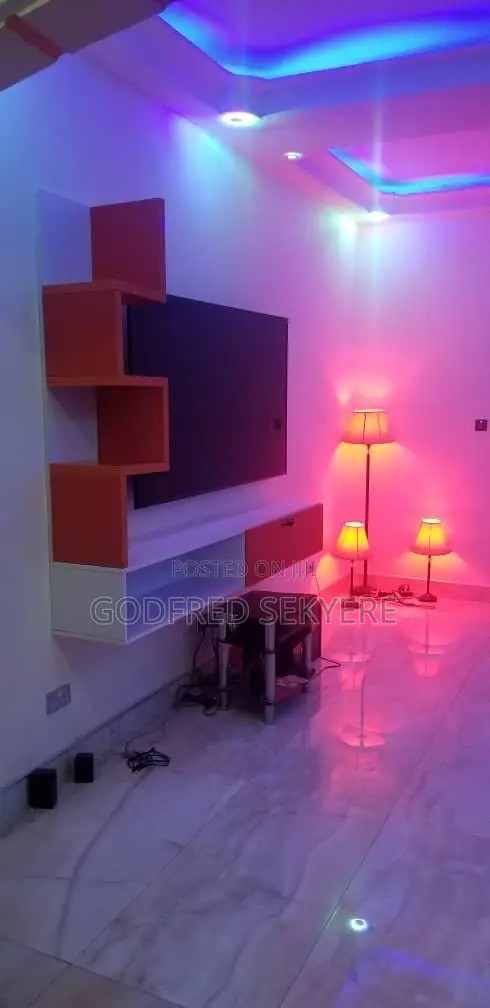 Furnished 5bdrm Apartment in Adeleke Estates, Kumasi Metropolitan