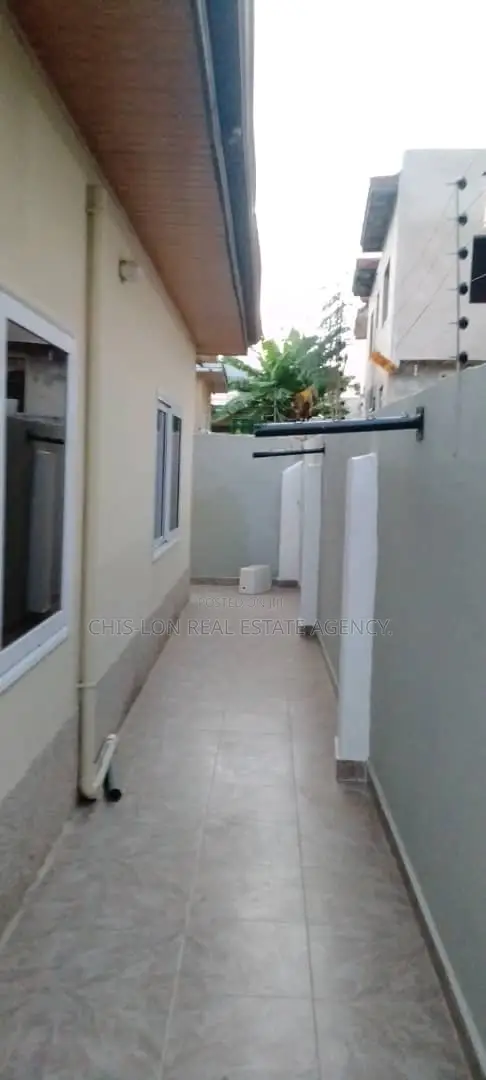4bdrm House in Kasoa Milliunm City for sale
