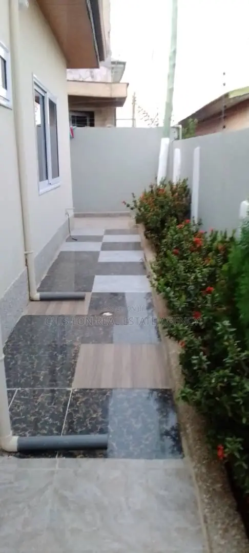 4bdrm House in Kasoa Milliunm City for sale