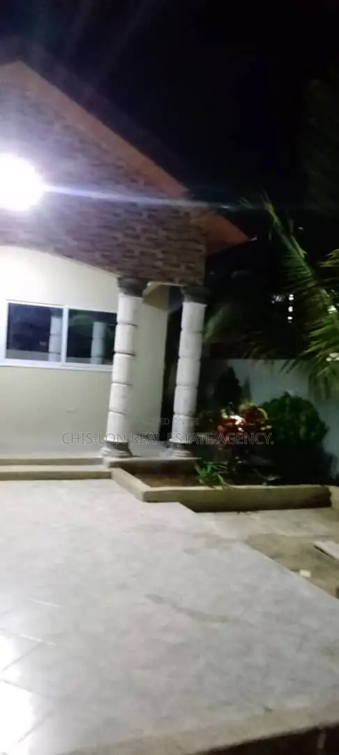 4bdrm House in Kasoa Milliunm City for sale