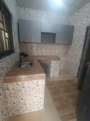 1bdrm Apartment in Ellyrealservices, Frafraha for rent