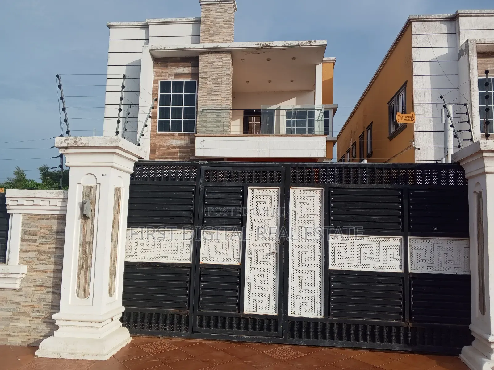 4bdrm House in First Digital Real, West Hills Mall Area for rent