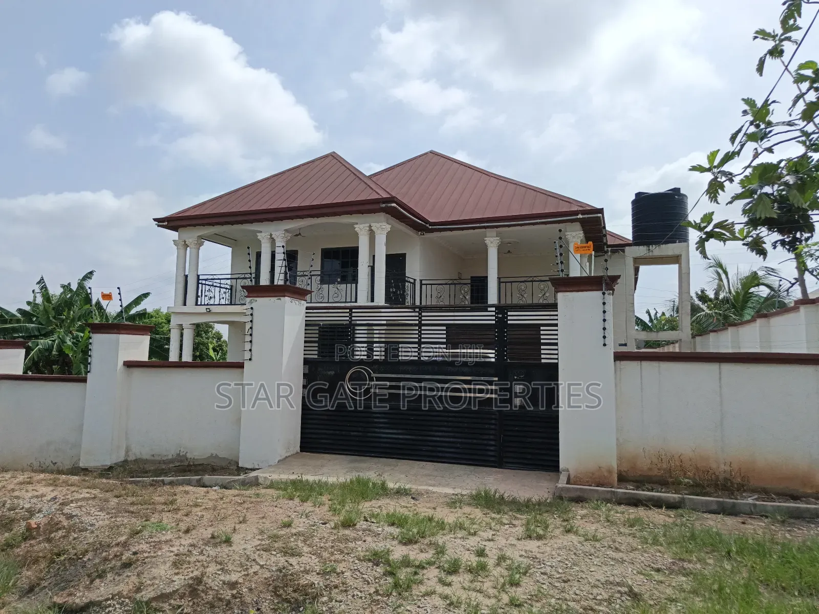 5bdrm House in Abuakwa Manhyia, Kumasi Metropolitan for sale