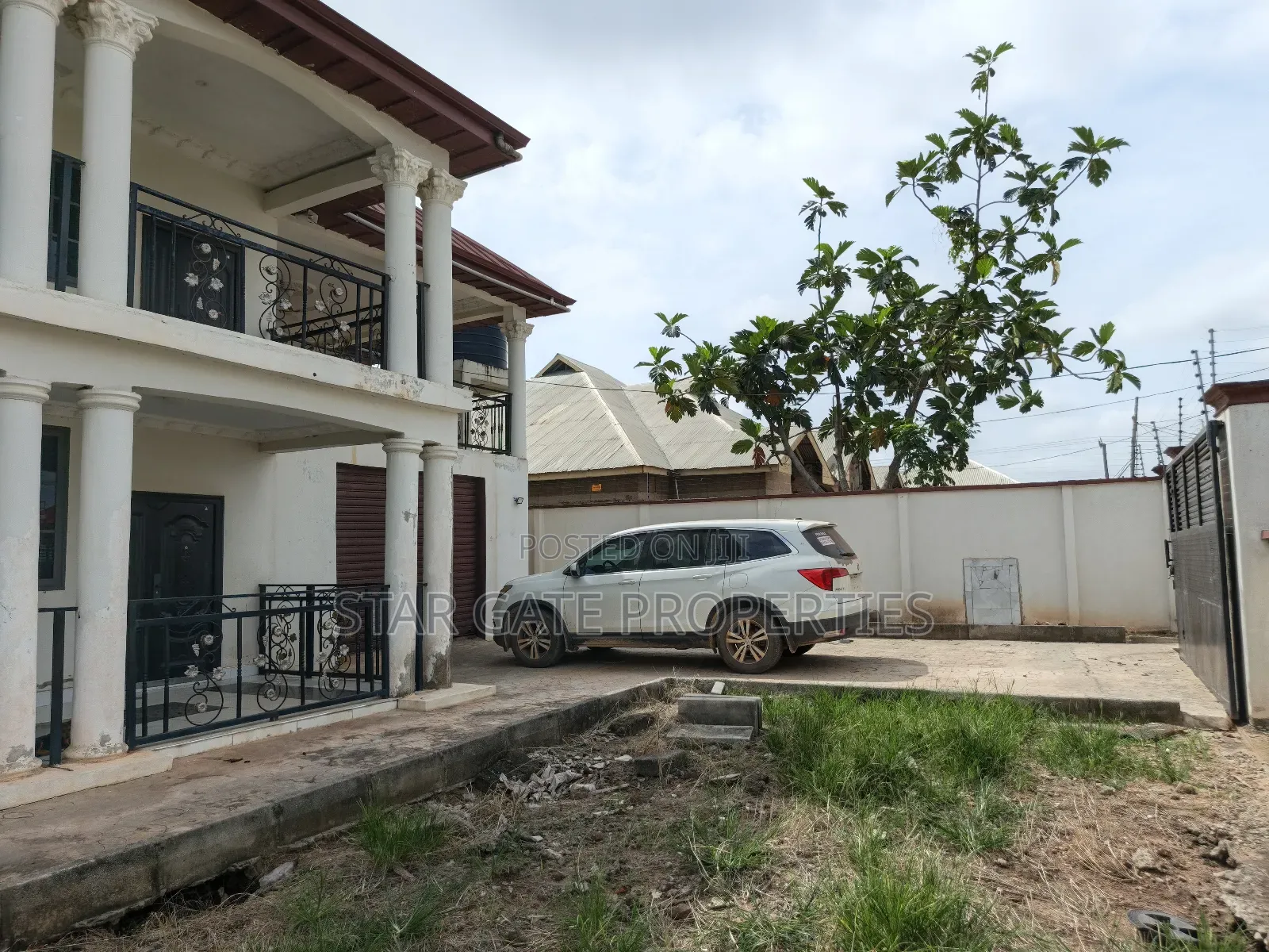 5bdrm House in Abuakwa Manhyia, Kumasi Metropolitan for sale
