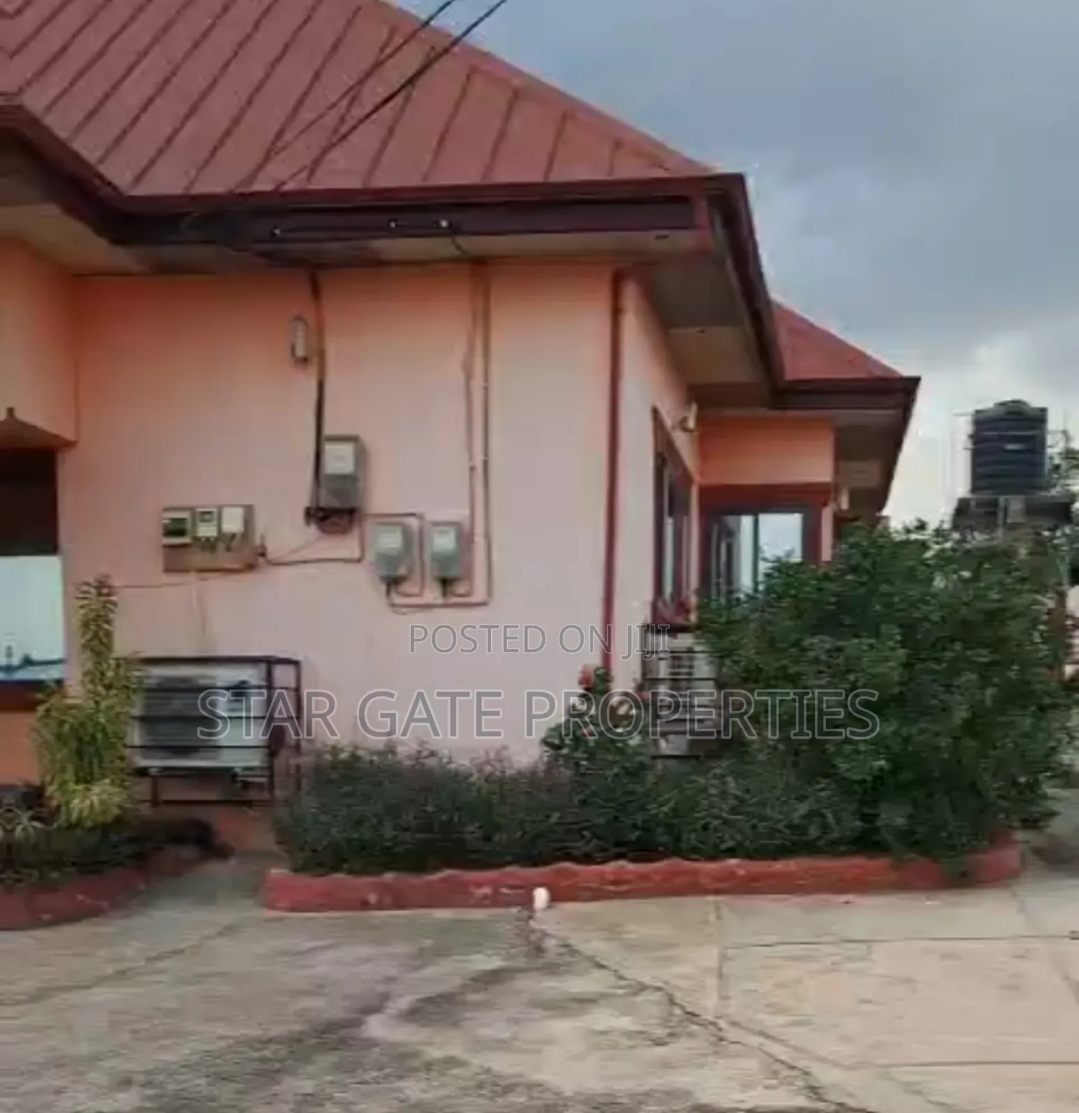 6bdrm House in Sokoban, Kumasi Metropolitan for sale