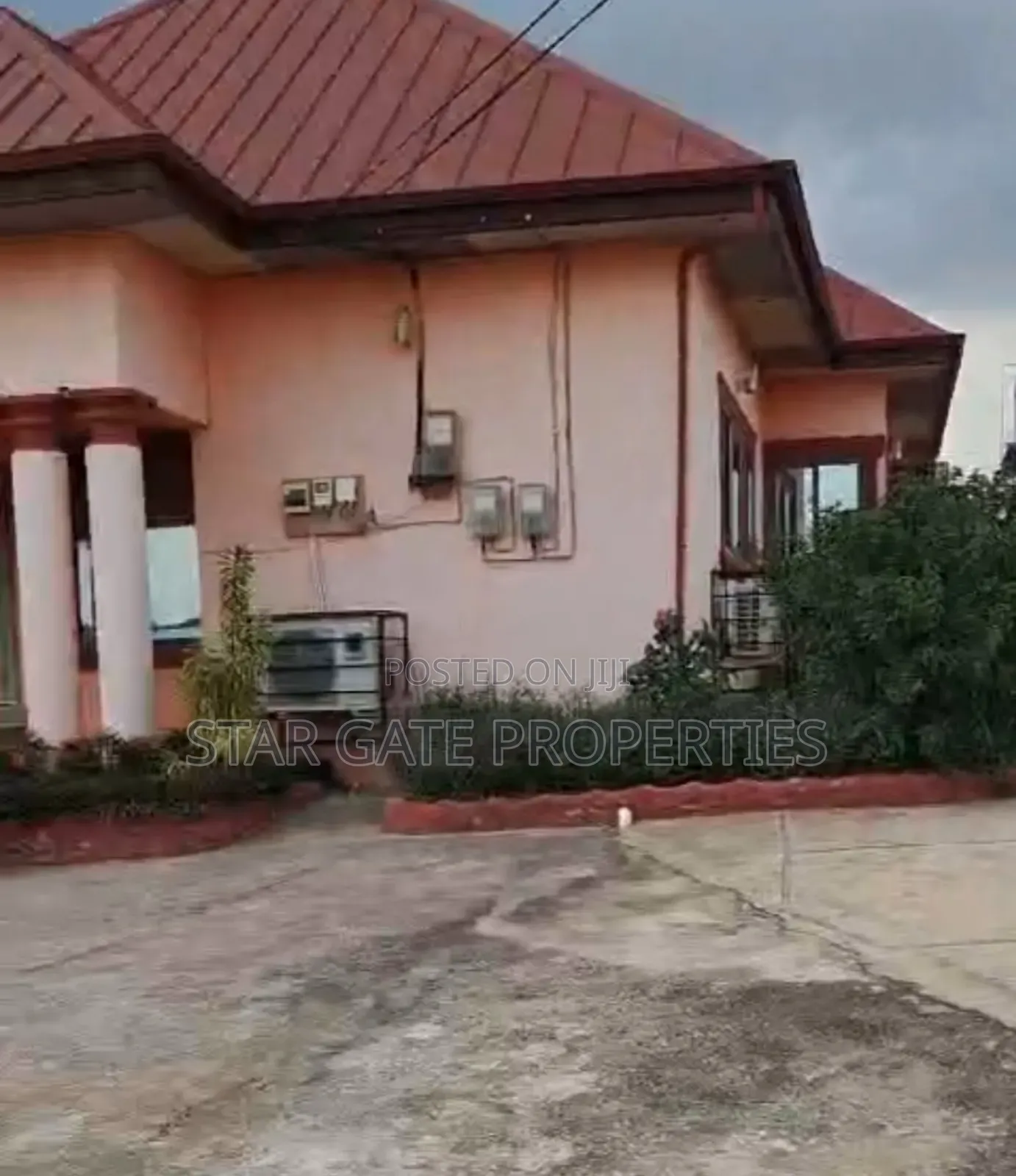 6bdrm House in Sokoban, Kumasi Metropolitan for sale