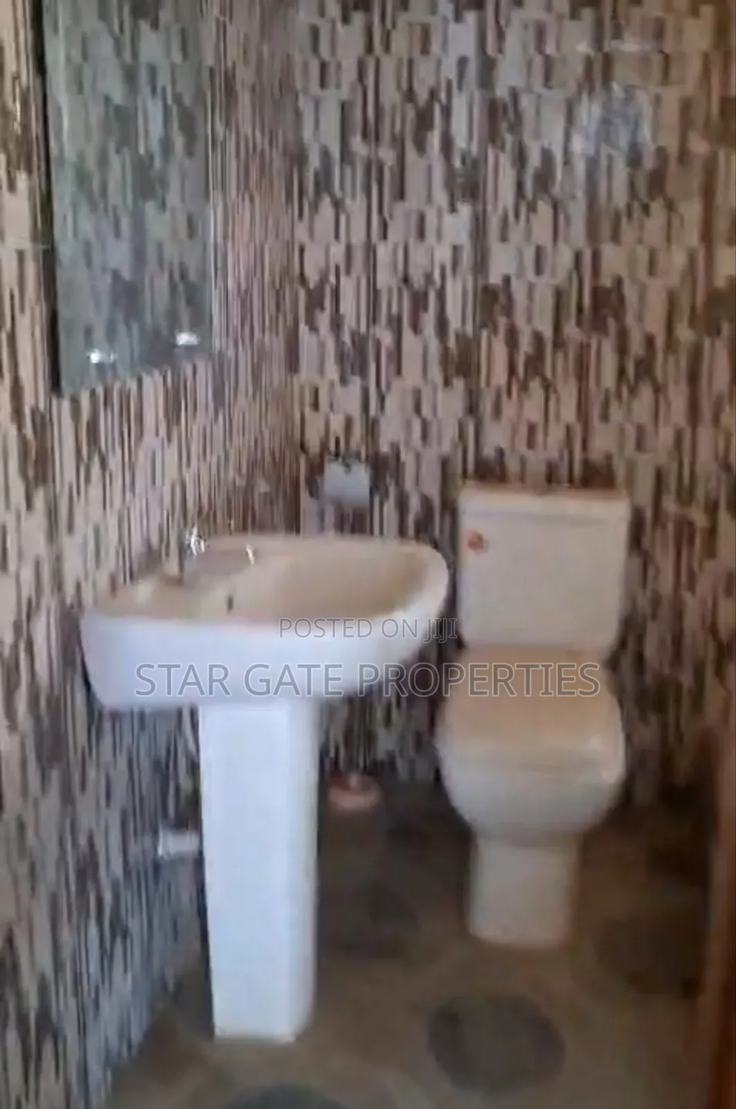 6bdrm House in Sokoban, Kumasi Metropolitan for sale
