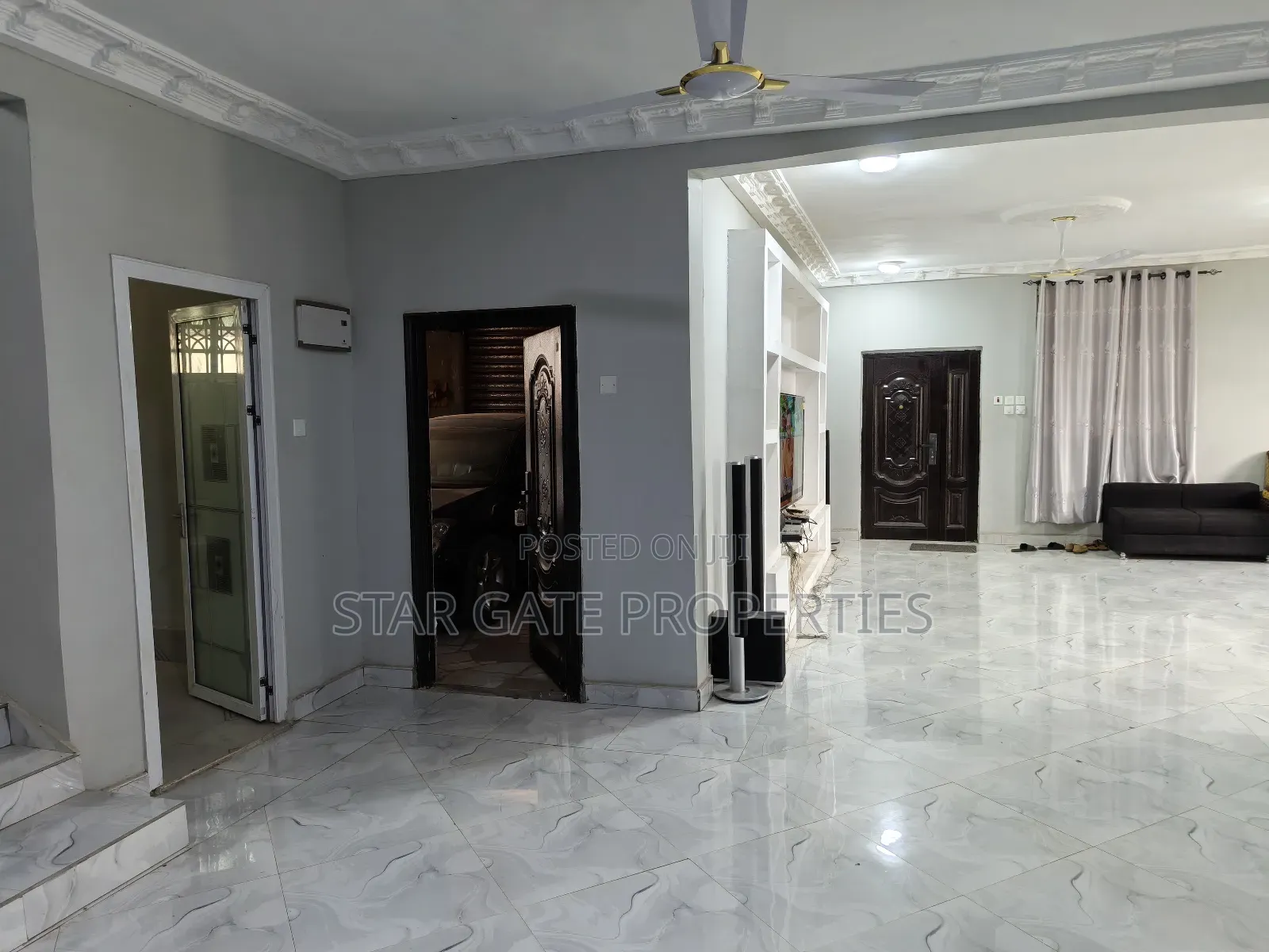 5bdrm House in Abuakwa, Atwima Nwabiagya for sale