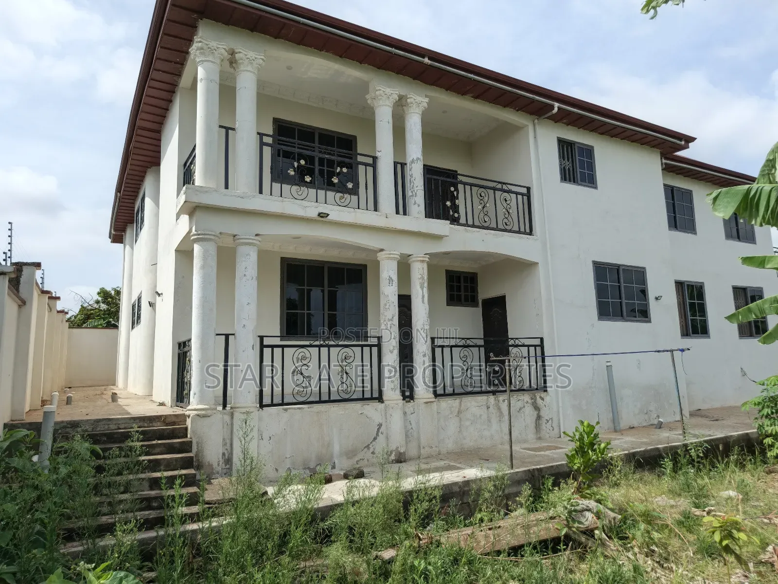 5bdrm House in Abuakwa, Atwima Nwabiagya for sale