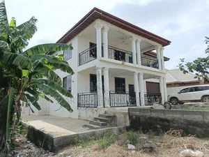 5bdrm House in Abuakwa, Atwima Nwabiagya for sale