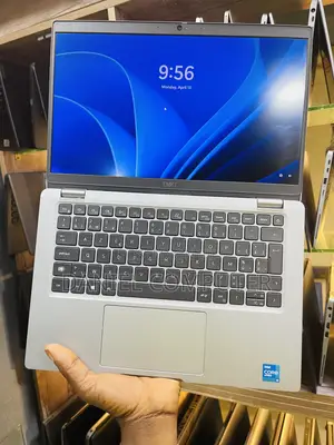 Laptop Dell Latitude 5320 8GB Intel Core i5 SSD 256GB