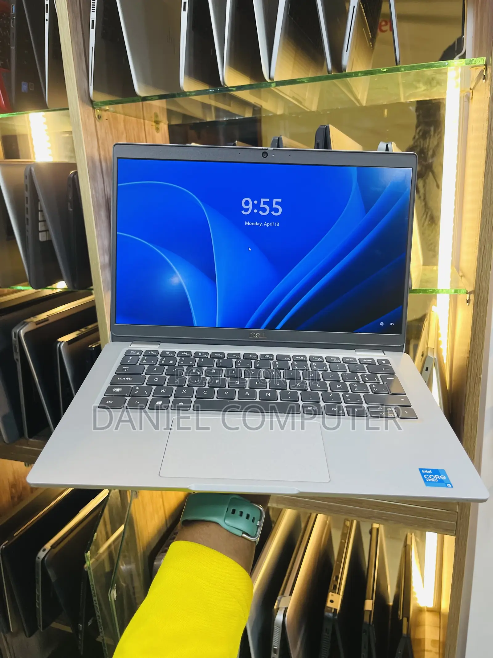 Laptop Dell Latitude 5320 8GB Intel Core i5 SSD 256GB