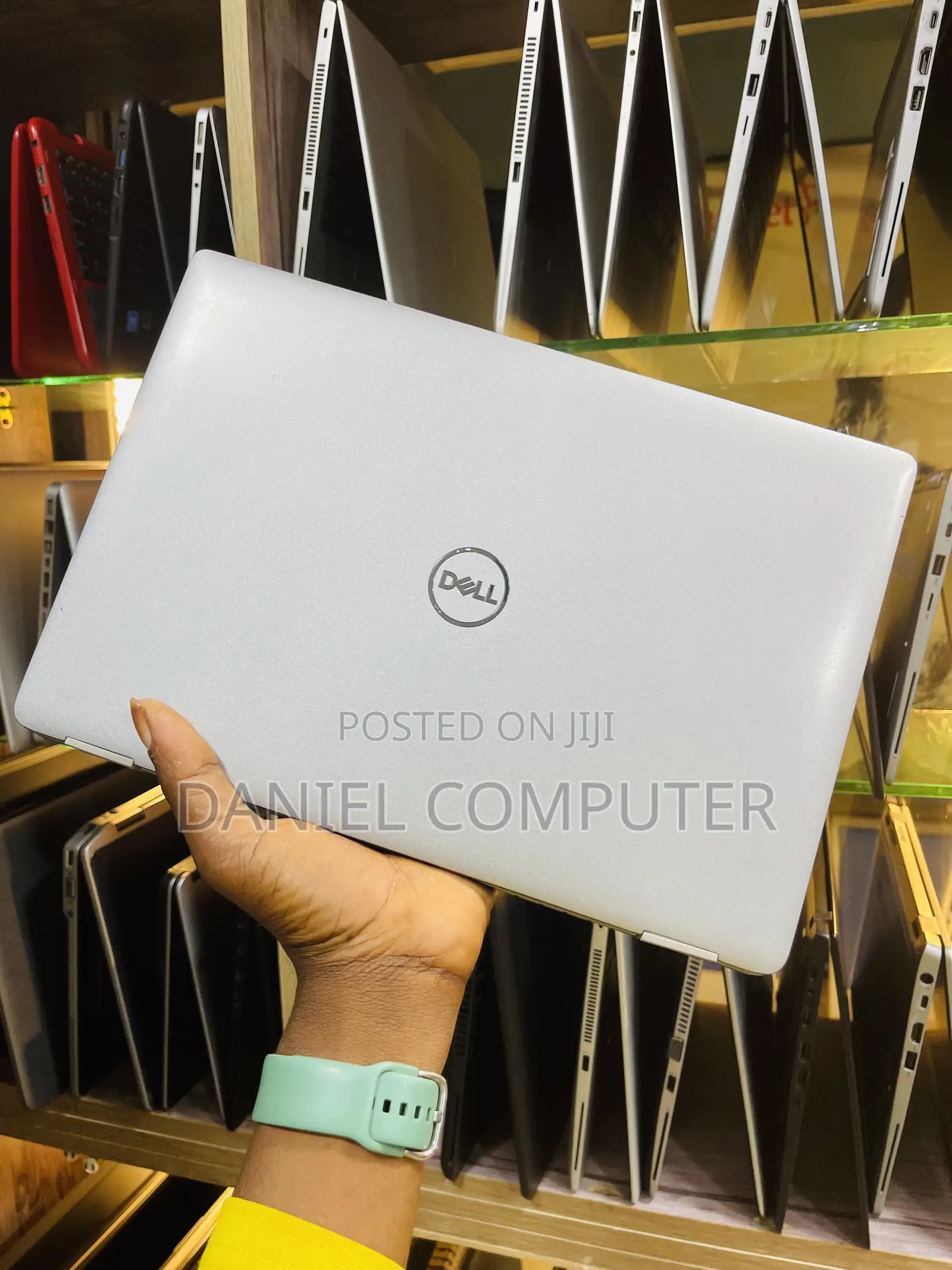 Laptop Dell Latitude 5320 8GB Intel Core i5 SSD 256GB