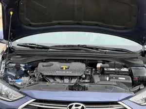 Hyundai Elantra 2018 Blue