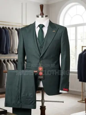 Fernando Dark Green 3 Piece Suit