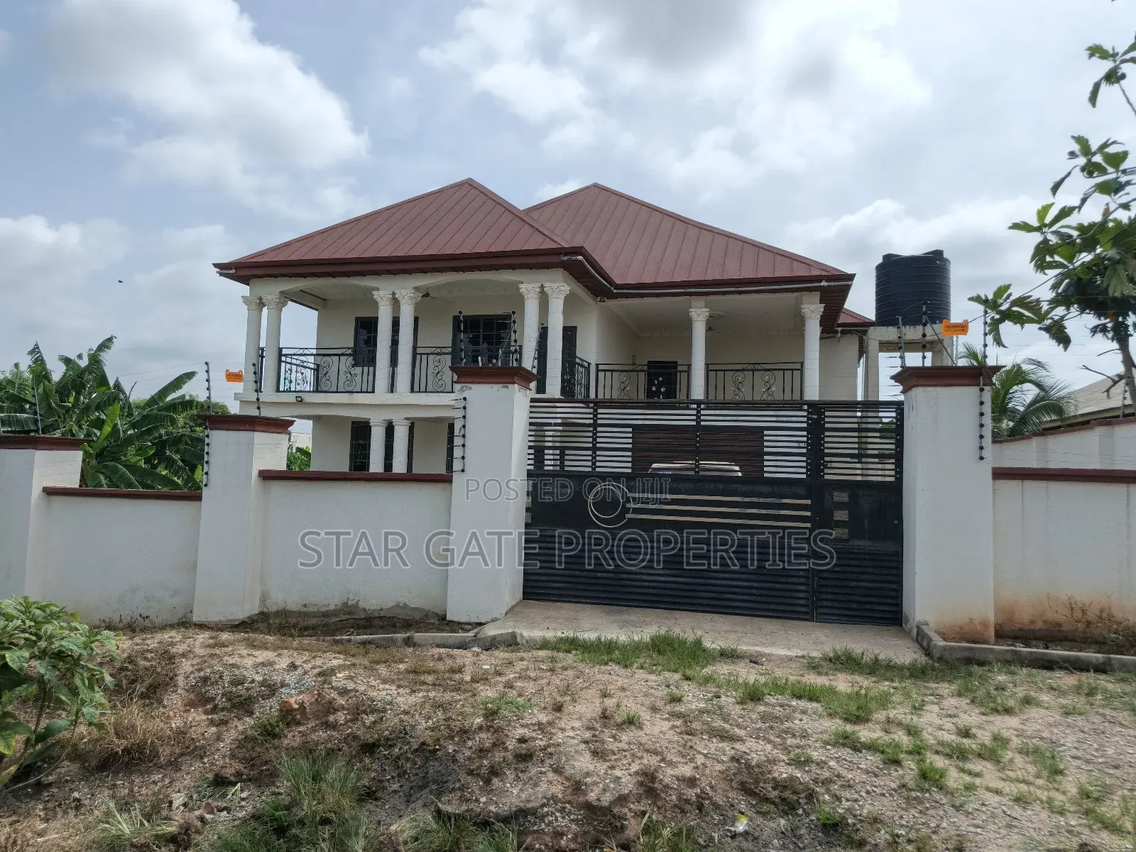5bdrm House in Star Gate Properties, Kumasi Metropolitan for sale