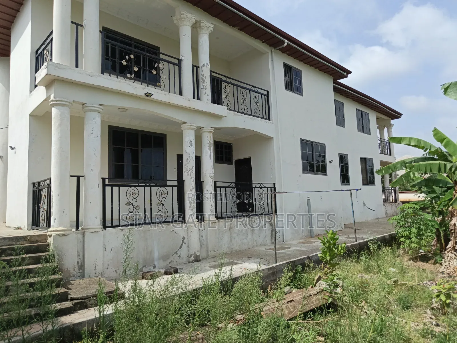 5bdrm House in Star Gate Properties, Kumasi Metropolitan for sale
