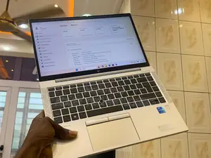 Laptop HP EliteBook 840 G8 16GB Intel Core i5 SSD 256GB
