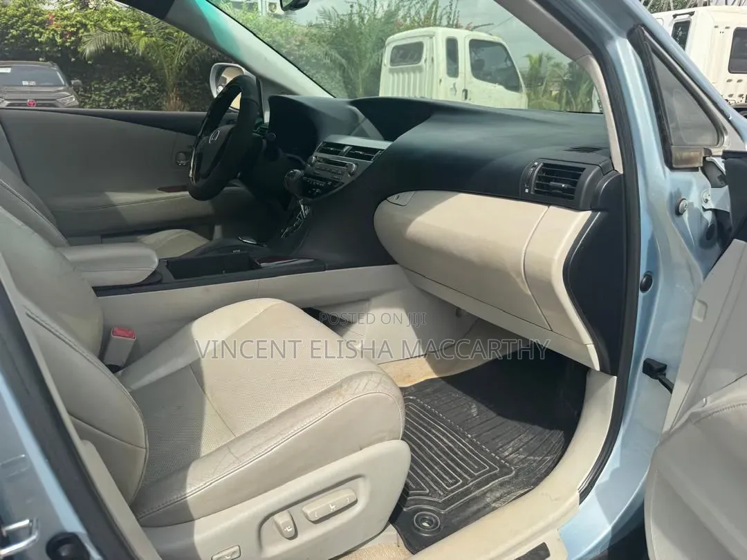 Lexus RX 2011 Blue