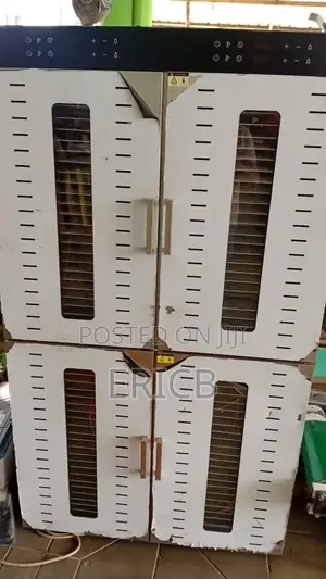 Dehydrator 96 Trays 4 Chamber