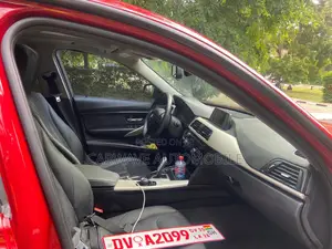 BMW 320i Sedan RWD 2017 Red